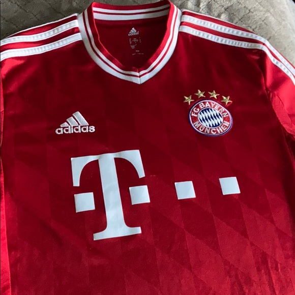 Bayern Munich 2013/2014 jersey - Picture 2 of 4
